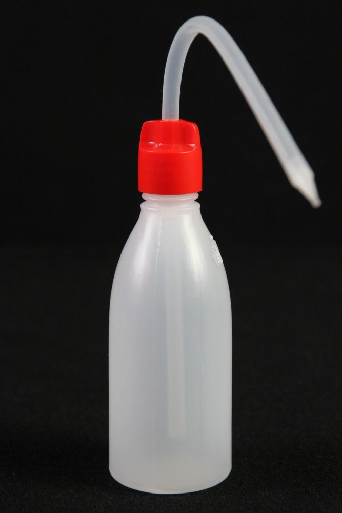 [590] Pissette PE (100 ml)